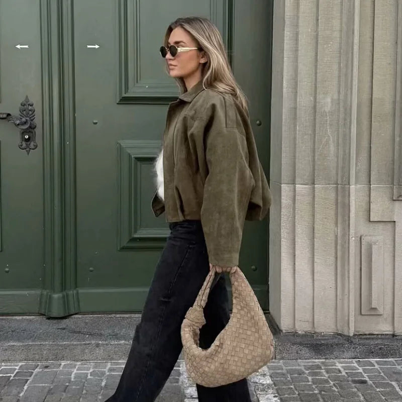 Vintage Bomber Jacket – Classic Women’s Style [FREE DELIVERY]